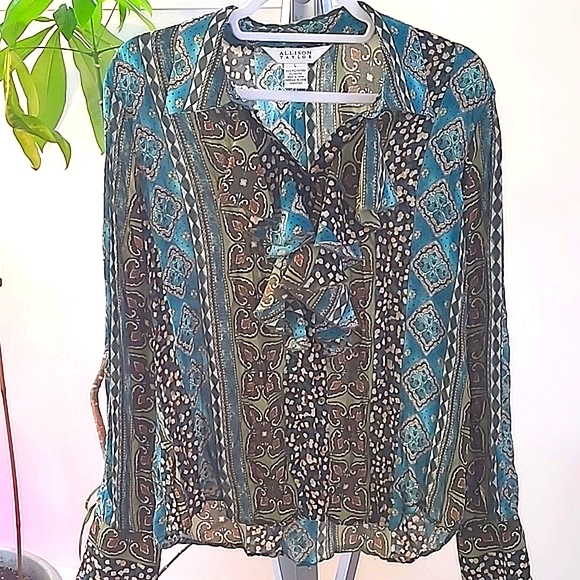 Blouse by allison taylor - Picture 1 of 5